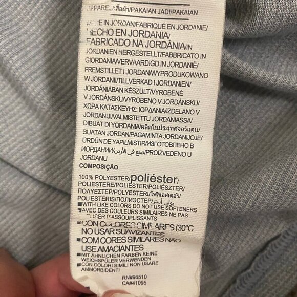 Under Armour HeatGear Grey Quarter-Zip Hoodie (Size L) – Lightweight Long Sleeve - Picture 11 of 11